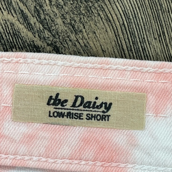 Adriano Goldschmied Daisy Low Rise Denim Cutoff Shorts Tie Dye Print - Picture 6 of 10